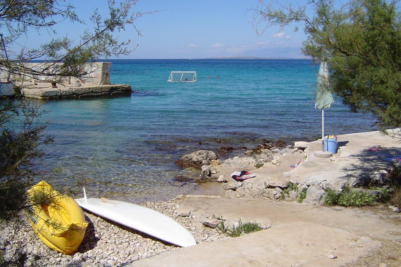 Apartments By The Sea Susica, Ugljan - 3462 Dış mekan fotoğraf